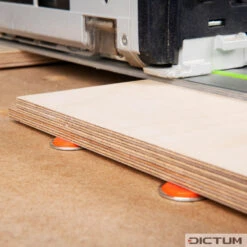 Jeu De Valets D’établi Antidérapants De Protection UJK -Ciseau Outillage Magasin 745216 04 A WE 8 UJK Anti Slip Protection Dogs Set WZ jpg